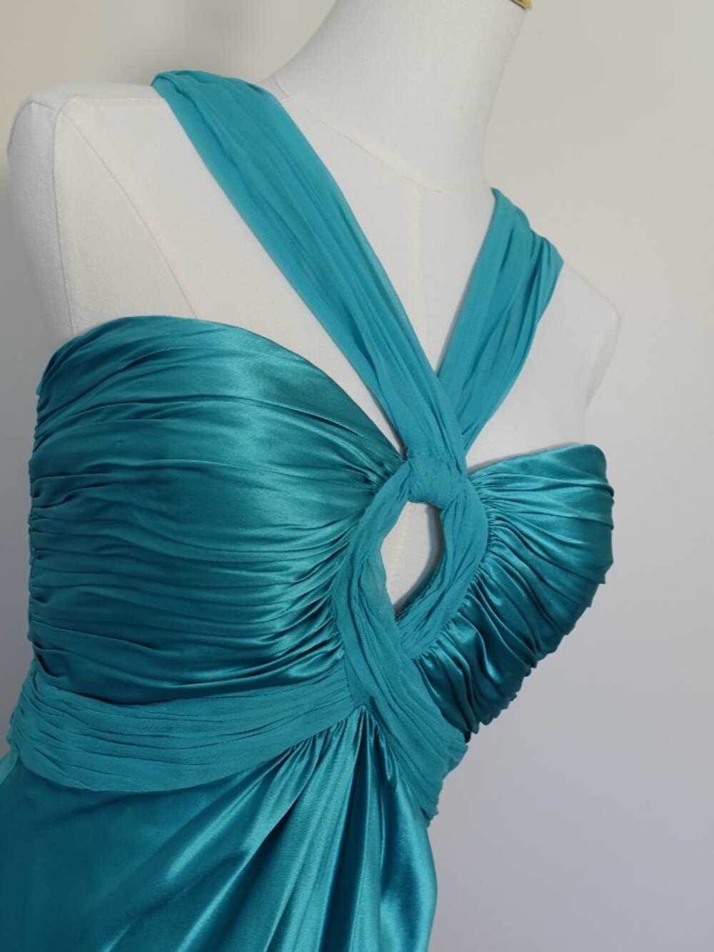 100% silk cocktail dress from the Marc Bouwer Glam It! collection Size 4 - Picture 2 of 6